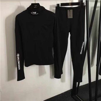 Женский теплый спортивный костюм  Balenciag*a