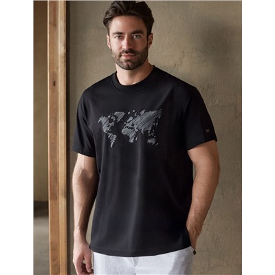 Свободная футболка  с авторским принтом