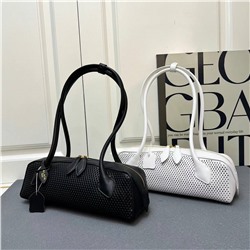 Еще один тренд сезона сумка Alai*a 🤍 (натуральная кожа)