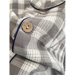 Удобная классическая мужская пижам