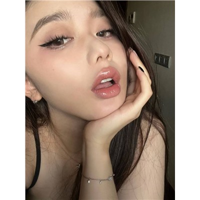 Увлажнение и питание  Бальзам для губ ЛА МЕ*Р