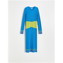 Kleid aus Garn mit hohem Viskoseanteil