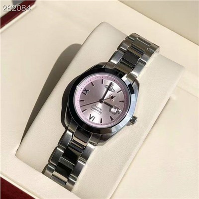 Женские наручные часы с розовым циферблатом  Vivienn*e Westwoo*d