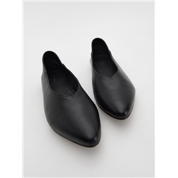 Ballerinas aus Leder