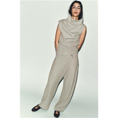 PANTALÓN CRUZADO BOTÓN