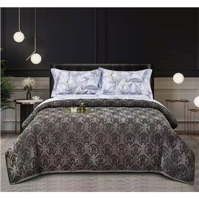 Скидки🔥Кавалли   плед + простыня+ наволочки   100% люкс хлопок  Простыня наволочки сатин  В набор входит: Плед махровый: 200-230см-1шт Простыня сатин 230*250см-1шт  Наволочки сатин 50*70см-2шт