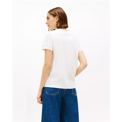 Winter Scene Graphic T-Shirt