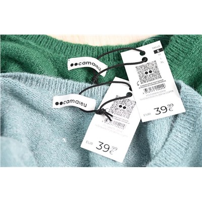 Женский вязаный свитер