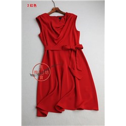 Темпераментное и в тоже время такое нежное платье  DKN*Y