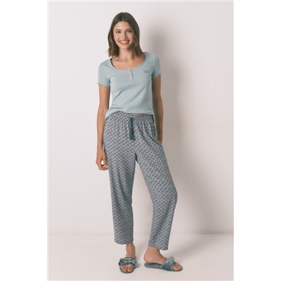Pantalón largo carrot viscosa print sellos