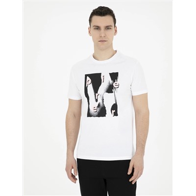 Beyaz Slim Fit Tişört
