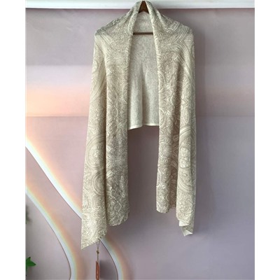 Нежный кашемировый палантин  Lor*o Pian*a