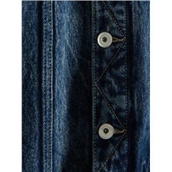 Джинсовая куртка с карманами