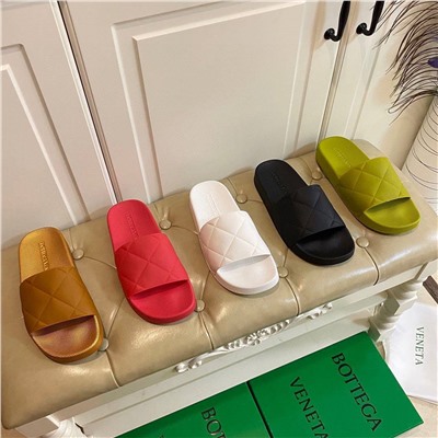 Шлепки  цвет ук в комент