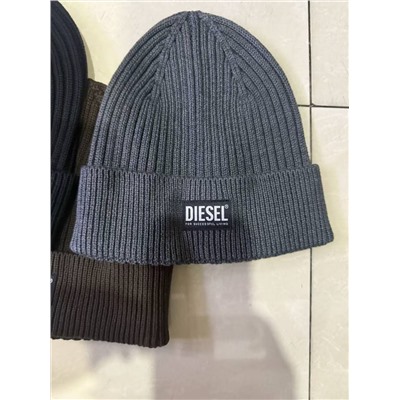 Шапка Diese*l ❤️ и Arman*i Exchang*e