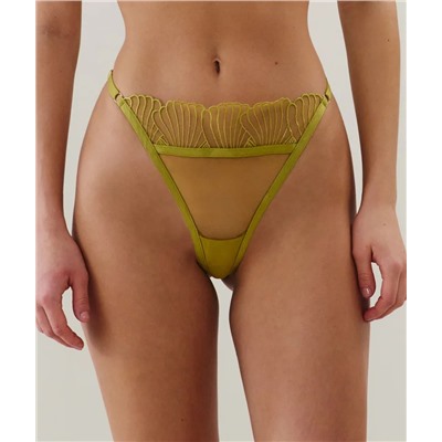 Tanga de tul con bordados