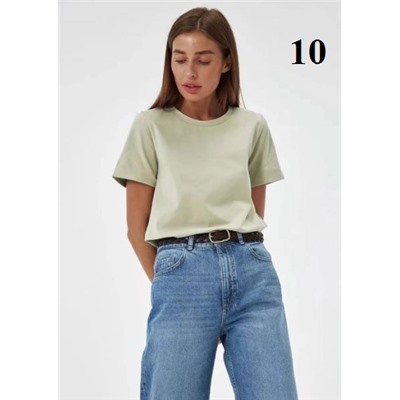 Базовая футболка из чистого хлопка с круглым вырезом