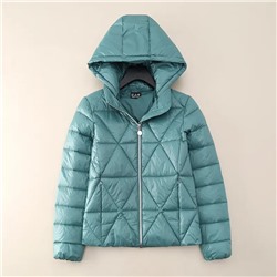 Тёплая  демисезонная женская куртка Empori*o Arman*i ⭕️  Ткань поставляется заказчиком Наполнитель высокоэффективный термотехнолог.материал  с отличными теплоизоляц.свойствами.