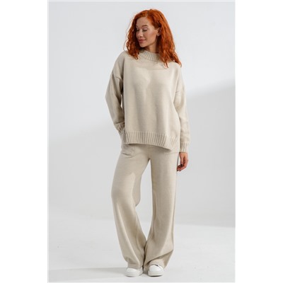 84504 Костюм женский