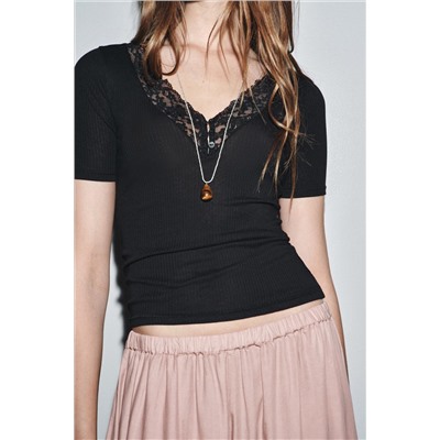 RIBBED LACE T-SHIRT