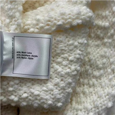 Женский свитер с кисточками   Chane*l