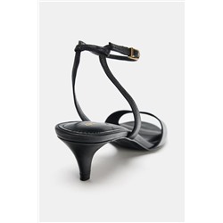 SANDALIA TACÓN PULSERA