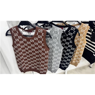 Джемпер коричневый