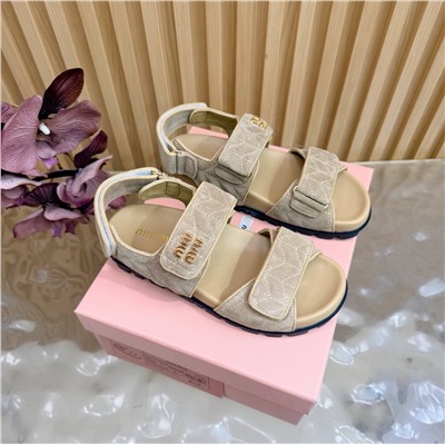 Женские замшевые босоножки  МИ*У МИ*У