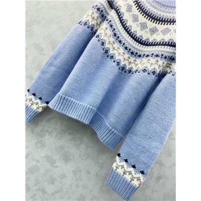 Женский свитер Mi*uMi*u в красивом небесно голубом цвете