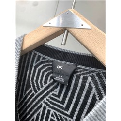 Мужской вязаный пуловер  ДКН*АЙ