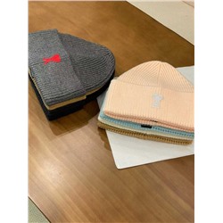 Тёплые классические шапки AM*I унисекс