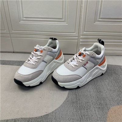 Женские кроссовки ЛЕВАЙ*С