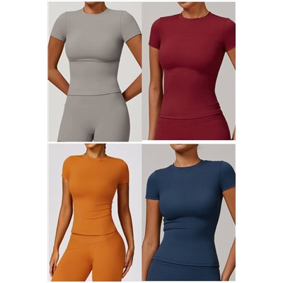 Облегающая женская футболка