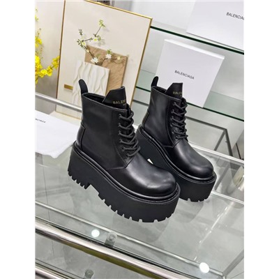 Женские ботинки и сапоги на высокой подошве Balenciag*a