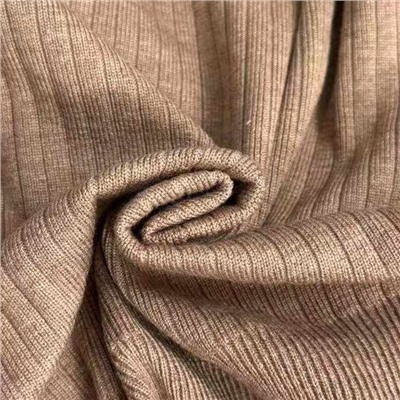 Трикотажный костюм с юбкой   Lor*o Pian*a