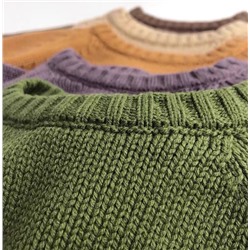 Вязаный свитер