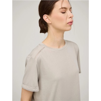 Серая футболка "Мережка"