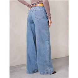 Широкие джинсы с декоративной стиркой из эластичного плотного денима