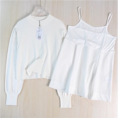 Женский трикотажный комплект их 2-х частей