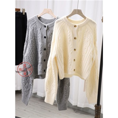 Теплый шерстяной кардиган  КО*С