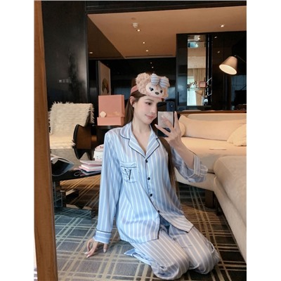 Костюм распродажа vc