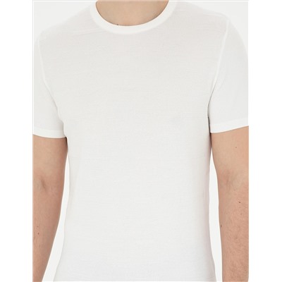 Beyaz Slim Fit Bisiklet Yaka Triko Tişört