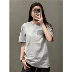 Футболка из плотной хлопковой ткани  ЛОЕВ*Е 💛