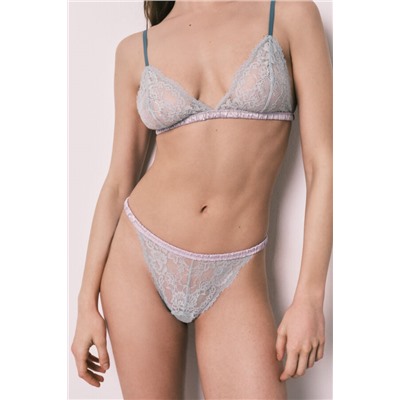 Braga brasileña encaje azul