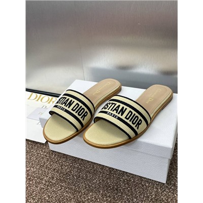 Женские шлепки на плоской подошве 4 цвета ДИО*Р