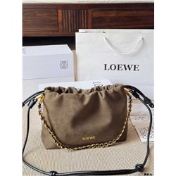 Стильная замшевая сумка  LOEW*E