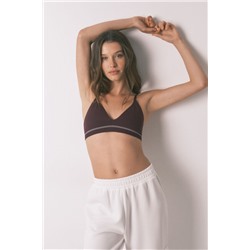 Top triangular NATURAL sin costuras granate