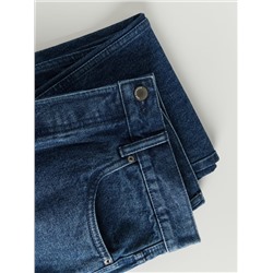 Jeans im Carrot-Fit mit tieferem Schritt