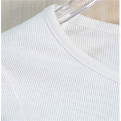 Футболка с круглым вырезом и длинными рукавами