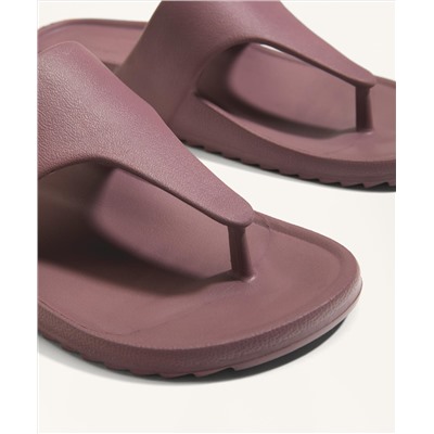 Sandalia baño corte T